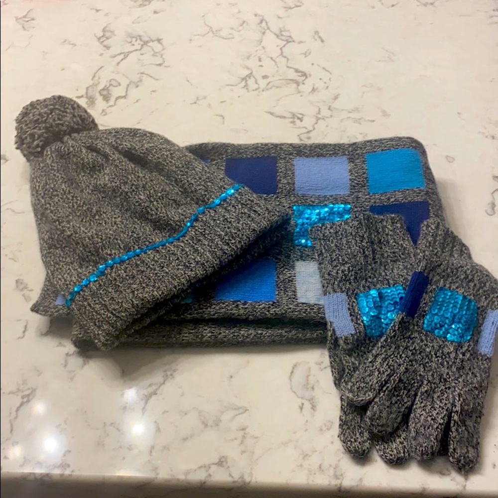 Scarf, Beanie, and Gloves Set